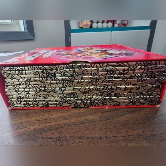 𝅺GREAT Conditon!!! 12 book boxed set Mickey Mouse & Friends- 1990 vintage - Picture 6 of 9